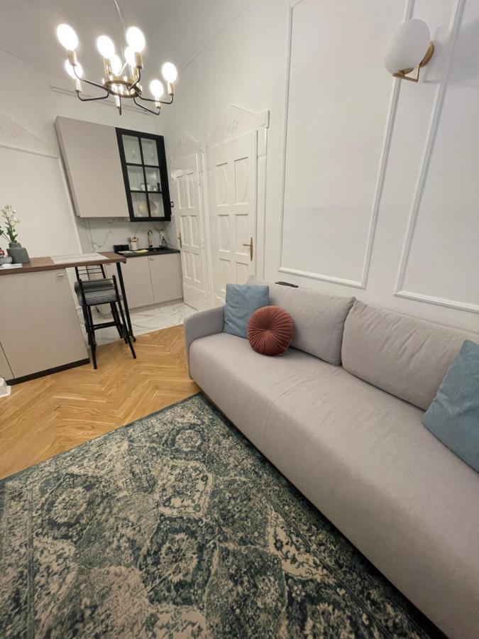 Apartman Vasia Subotica Ngoại thất bức ảnh